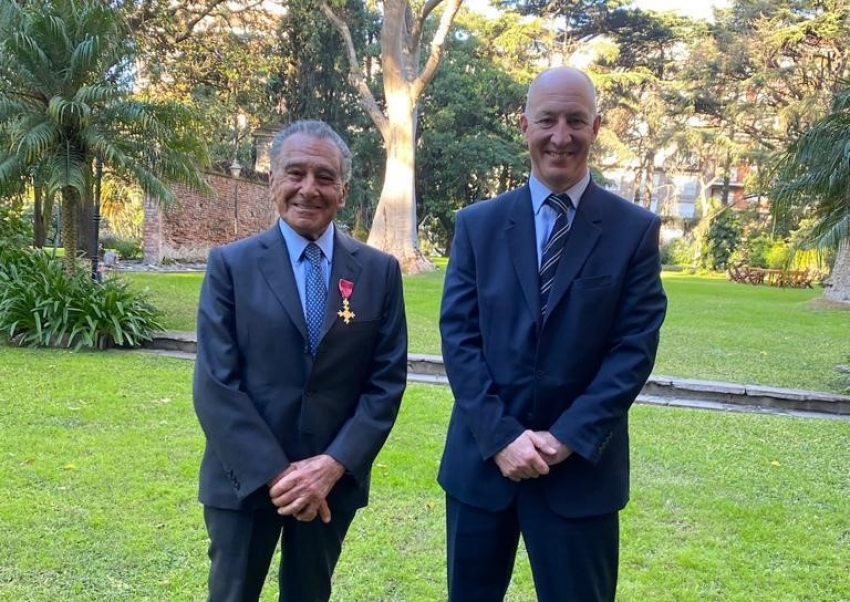 Eduardo Eurnekian fue condecorado por la Reina Isabel II con la Orden del Imperio Brit&aacute;nico