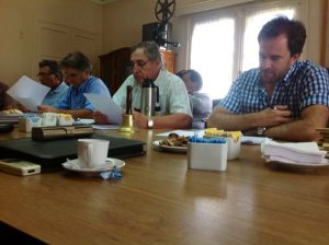  En la foto los cuatro diputados por el departamento de Maldonado: Darío Pérez (FA), Nelson Rodríguez (PN), Pablo Pérez (FA) y Germán Cardoso (PC)