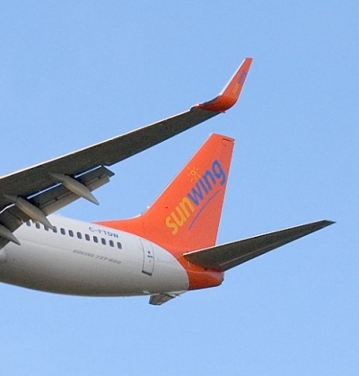 Sunwing compra Vacation Express