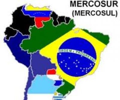 Ciudadanos venezolanos podr&aacute;n viajar sin pasaporte a pa&iacute;ses del Mercosur