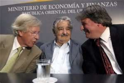 Astori, Mujica y Lorenzo sonrientes. Otros tiempos