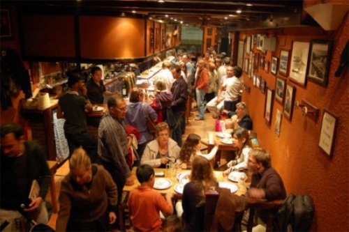 El turismo y la gastronomía lideraron la demanda de empleo en el primer trimestre de 2011