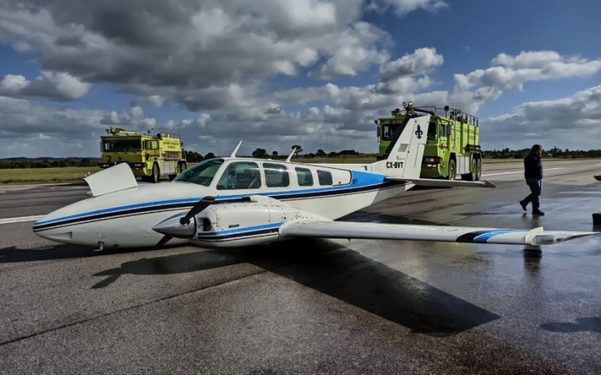 Uruguay: aterrizaje de emergencia de una aeronave civil con falla de tren