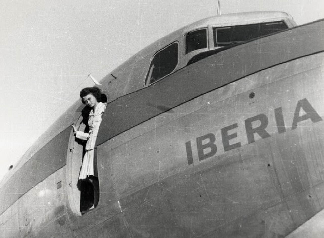 Iberia conmemora el 80 aniversario de las primeras Tripulantes de Cabina de Pasajeros en Espa&ntilde;a