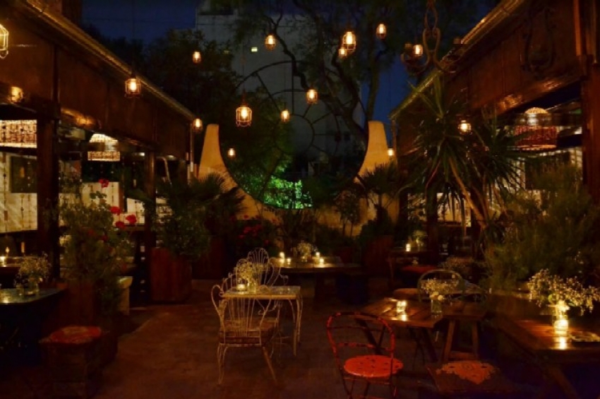 Buenos Aires: el bar de P&aacute;ez Vilar&oacute; en Palermo declarado sitio de inter&eacute;s cultural