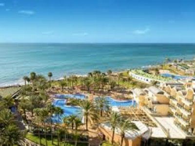 El 28,8% de turistas extranjeros en Canarias en 2013 eligi&oacute; el &lsquo;todo incluido&rsquo;
