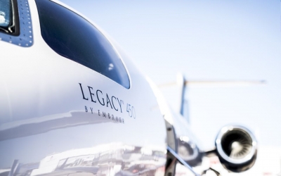 Aterrizan hasta 1500 jets privados en Davos