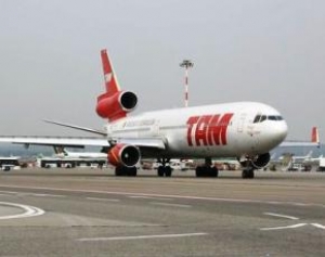 TAM crea equipo especial para el rescate de aviones