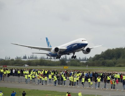 Boeing Realiza el Primer vuelo del 787-9 Dreamliner