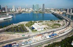 Cien millones de turistas visitar&iacute;an a Florida en 2015  