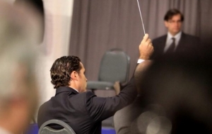 Cosmo avisó al gobierno que no pagará por los aviones