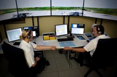 Por retenci&oacute;n de un vuelo en el caos a&eacute;reo, controladores imputados tambi&eacute;n por secuestro