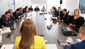 Colombia: termin&oacute; sin acuerdos encuentro entre directivos y pilotos de Avianca