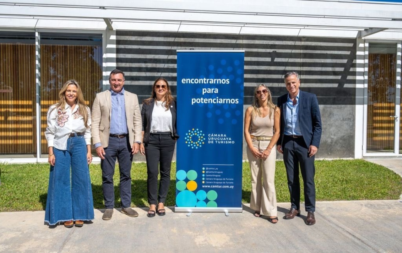 Vera Facchin, Carlos Albisu, Flavia Lavecchia, Ana Claudia Caram y Fernando Tapia.