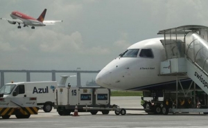 Azul fue la primera en manifestar inter&eacute;s en los activos de Avianca Brasil.