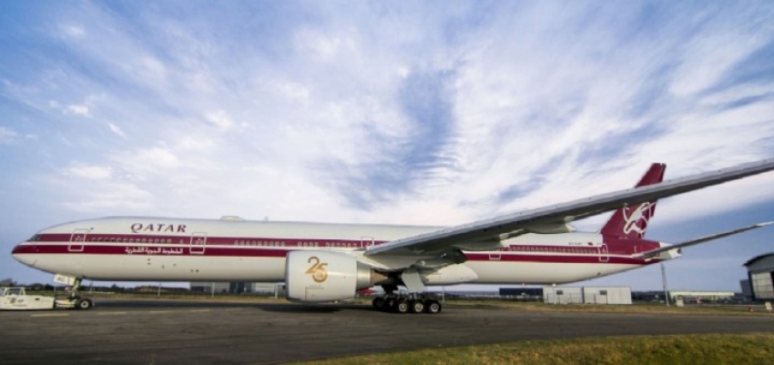 Qatar Airways presenta su librea retro por sus 25 a&ntilde;os