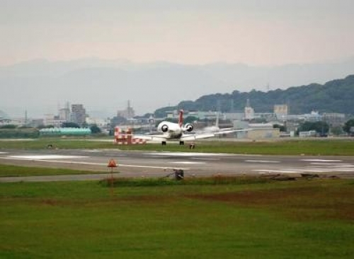 Siete aeropuertos españoles implantan los aterrizajes verdes