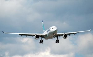 La "guerra de las piernas", una batalla en los aviones de EE.UU.