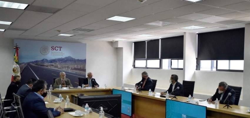 SCT se re&uacute;ne con aerol&iacute;neas mexicanas para recuperar Categor&iacute;a 1