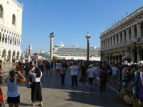Venecia: &iquest;adi&oacute;s a los cruceros?
