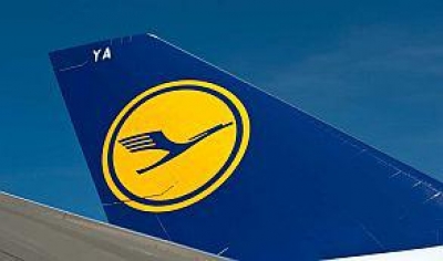 Lufthansa traspasará los costes de emisión de CO2 a pasajeros 