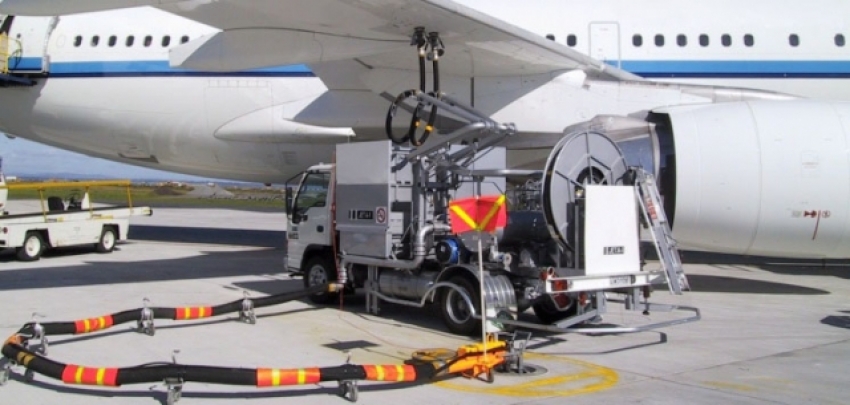 Gobierno uruguayo rebajar&aacute; combustible de aviaci&oacute;n civil