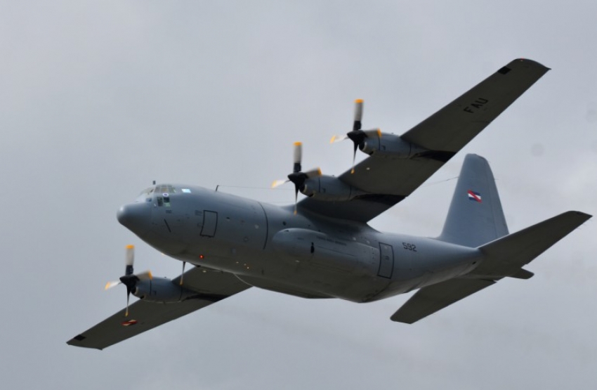 No salió aún el Brasilia para segundo vuelo a Lima. Estarían evaluando enviar el Hércules