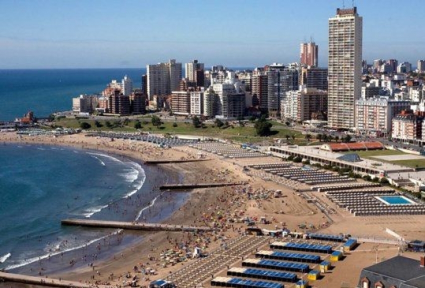 Apertura de fronteras de Uruguay libera propiedades en la costa atl&aacute;ntica de Argentina