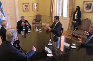 Argentina: pr&oacute;rroga para la concesi&oacute;n de AA2000