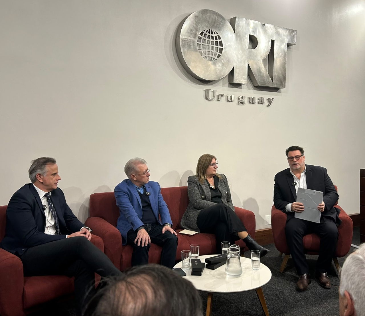 Presenciamos el panel "Turismo en Uruguay: &iquest;crecimiento sin rentabilidad?"
