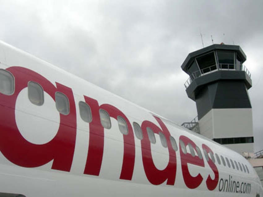 Andes cobra la deuda de Chubut, se pondr&iacute;a al d&iacute;a con los sueldos y leventa vuelo nuevamente