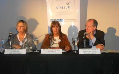 Primer desayuno de trabajo organizado por CIPETUR