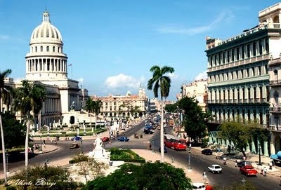 Destacan patrimonio arquitectónico de capital cubana   