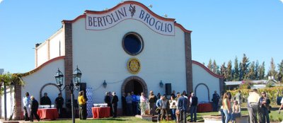 La Bodega Bertolini &amp; Broglio lució en todo su esplendor para el Cordero y Tannat del Bicentenario