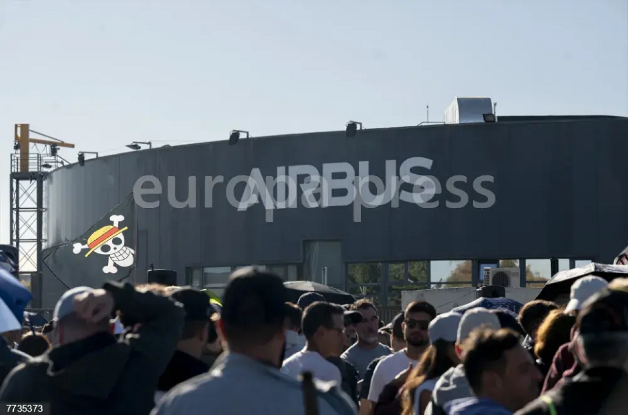 Airbus lamenta la decisi&oacute;n de los sindicatos de continuar con la huelga indefinida