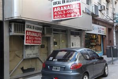 Se multiplican los locales sin alquilar por el menor consumo