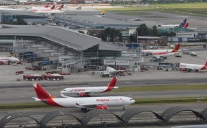 Con revisi&oacute;n de flota, Avianca busca un alivio de U$S 2.000 millones