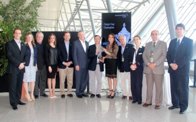 Distinguen operativa de carga de American Airlines en Carrasco