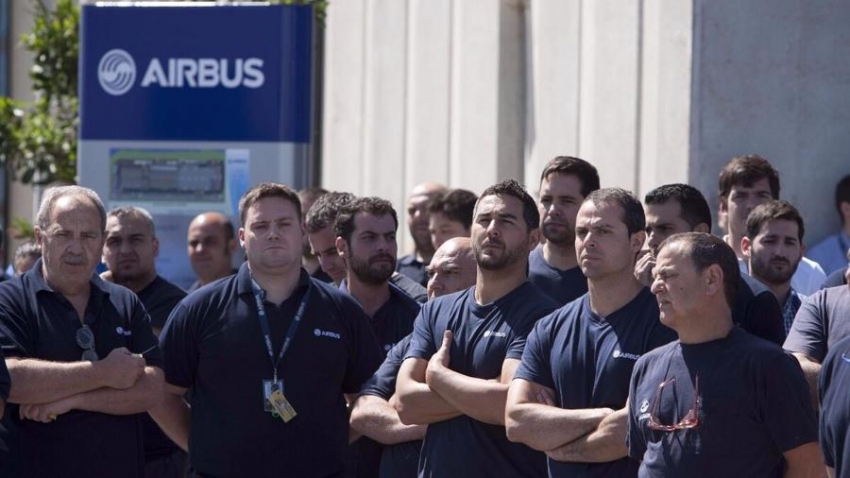 Espa&ntilde;a: empleados del sector aeron&aacute;utico lanzan SOS al Gobierno ante ola de despidos