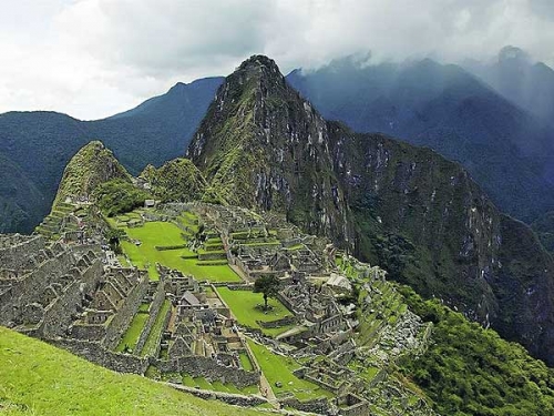 Machu Picchu cumpli&oacute; 100 a&ntilde;os de asombrar al mundo