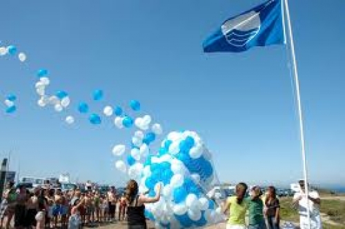 La Bandera Azul luce en 275 playas y 14 marinas de Portugual