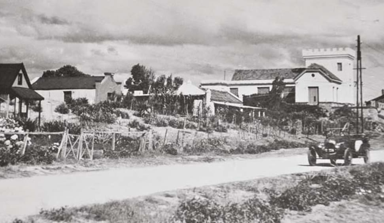 Diego Fischer y los Gorlero; Alberti y La Gallarda; Neruda; Xirgu; Vinicius, P&aacute;ez y Casapueblo