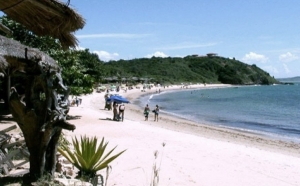 Brasil: la justicia orden&oacute; la salida de turistas y el cierre de hoteles y comercios de Buzios