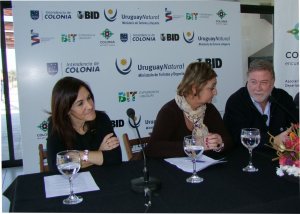  Directora de Turismo de Colonia Contadora Mariela Zubizarreta, la Ministra de Turismo Liliám Kechichián y el Intendente de Colonia Doctor Walter Zimmer.