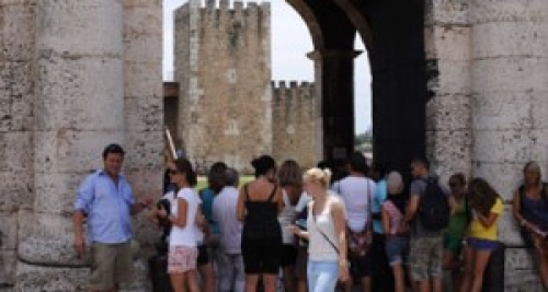 Tasas impositivas amenazan destinos turísticos del Caribe