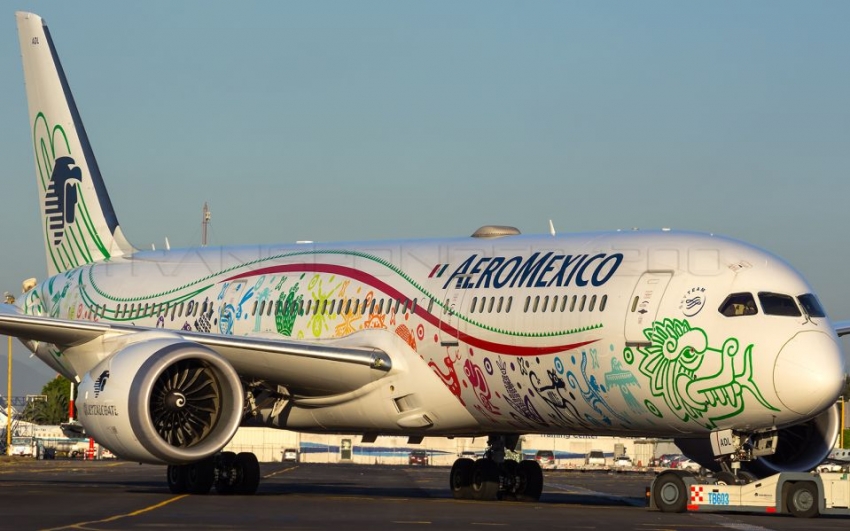 Aerom&eacute;xico y Japan Airlines firman acuerdo de c&oacute;digo compartido