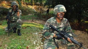 Ej&eacute;rcito de Tailandia te convierte en soldado por un d&iacute;a