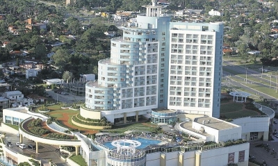 Grupo chileno compra el 45% del Conrad en US$ 139: y asume gesti&oacute;n