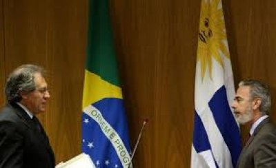 Parlamento uruguayo estudiar&aacute; proyecto sobre residencia permanente de uruguayos y brasile&ntilde;os