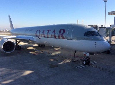 Qatar inaugura uno de los 3 aviones más modernos del mundo